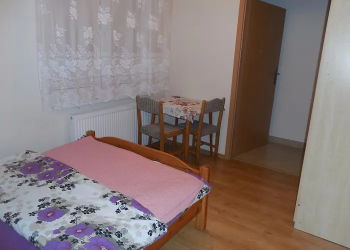 Lantställe Gospodarstwo Wiejskie U Zbyszka Debogory